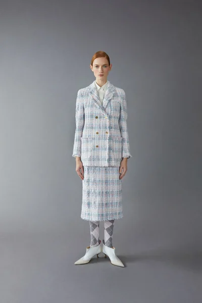 Look 17